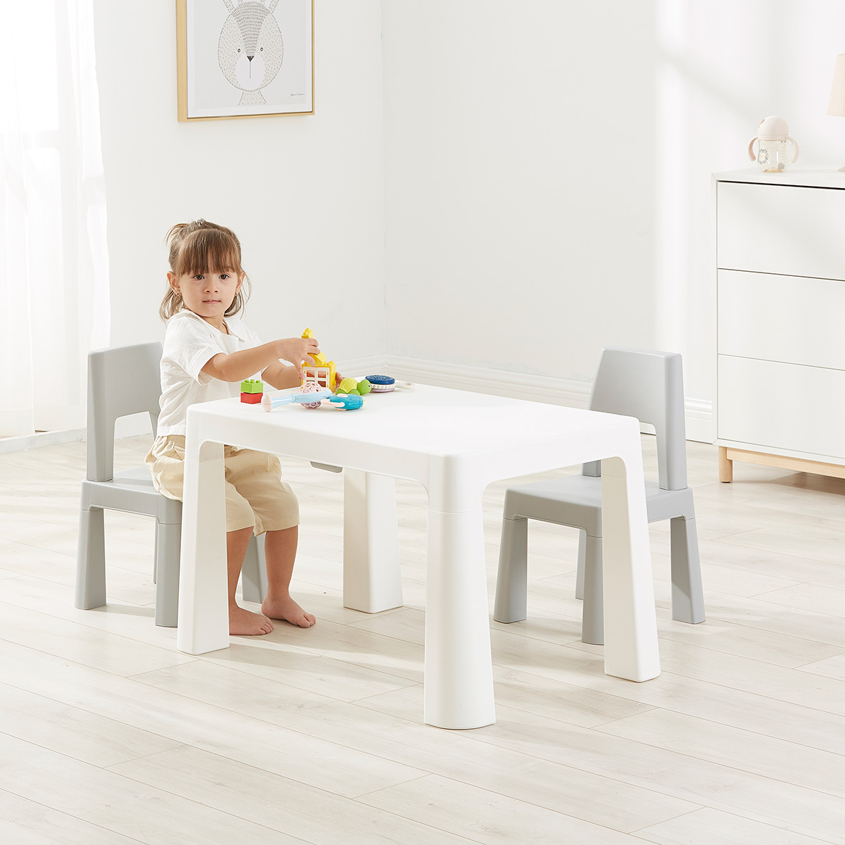 neo-grey-freeon-set-stol-in-mizica-3